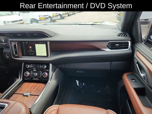 Used 2024 GMC Yukon XL Denali Ultimate AWD/4WD image 23