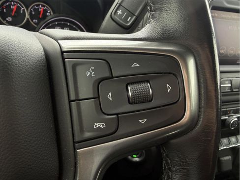 Used 2021 Chevrolet Silverado 1500 LT image 11