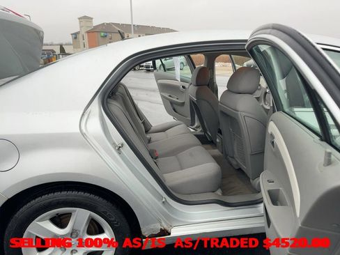 Used 2009 Chevrolet Malibu LS image 17
