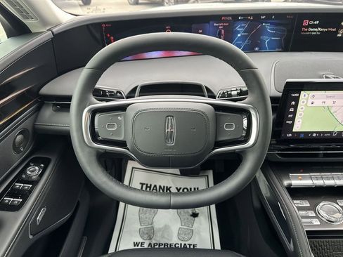 New 2026 Lincoln Nautilus Reserve w/ Jet Appearance Package image 14