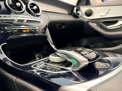 Used 2016 Mercedes-Benz C 300 Luxury image 40