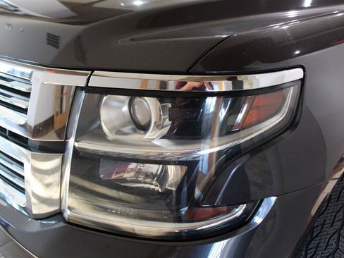 Used 2015 Chevrolet Tahoe LTZ AWD/4WD image 10