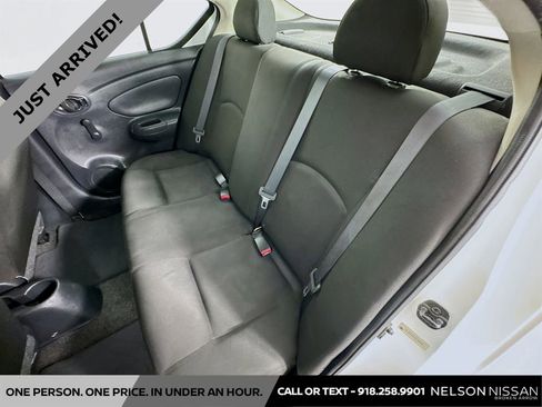 Used 2017 Nissan Versa S Plus FWD image 17
