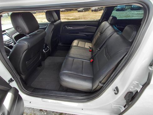 Used 2015 Cadillac XTS Limousine image 10