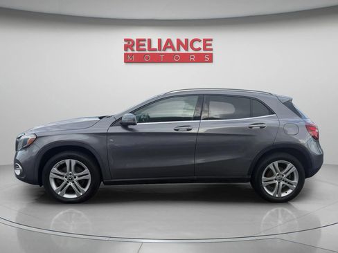 Used 2019 Mercedes-Benz GLA 250 4MATIC image 3
