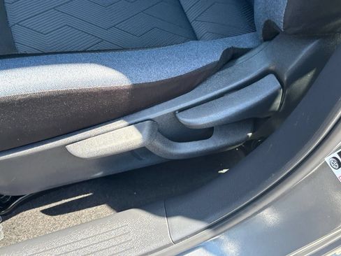 Used 2025 Nissan Versa SV FWD image 18