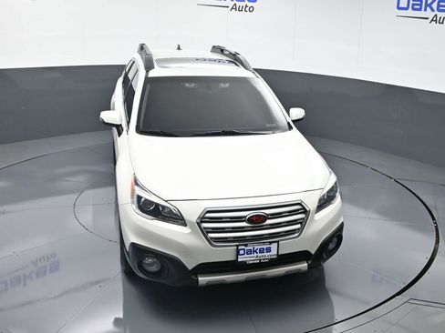 Used 2017 Subaru Outback 3.6R Limited image 50