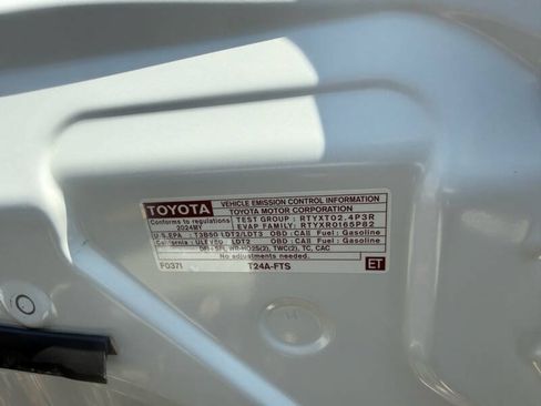 Used 2024 Toyota Tacoma SR5 AWD/4WD image 21
