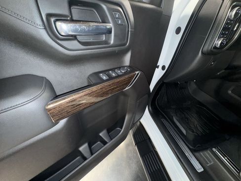 Used 2020 GMC Sierra 1500 Elevation w/ Elevation Value Package image 20