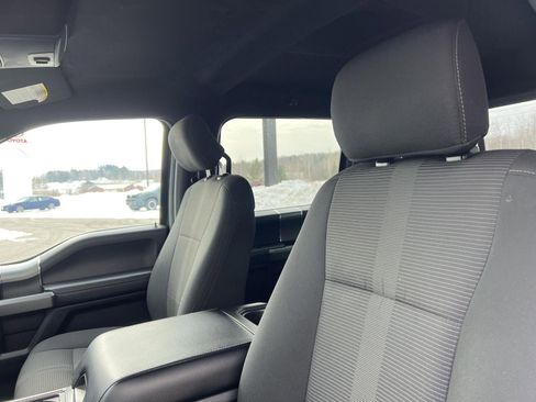 Used 2017 Ford F150 XLT w/ Equipment Group 302A Luxury image 4