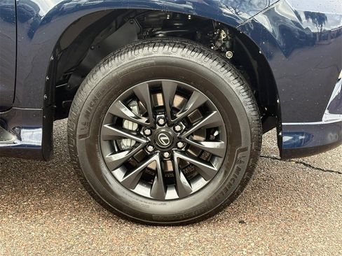 Used 2021 Lexus GX 460 Premium image 10