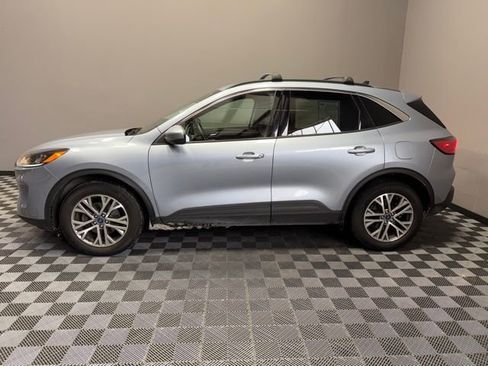 Used 2022 Ford Escape SEL image 6