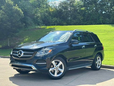 Used 2018 Mercedes-Benz GLE 350 4MATIC image 2
