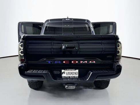 Used 2019 Toyota Tacoma SR5 RWD image 21