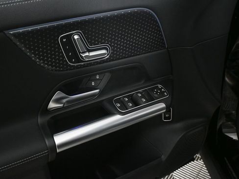 Certified 2026 Mercedes-Benz GLA 250 image 8