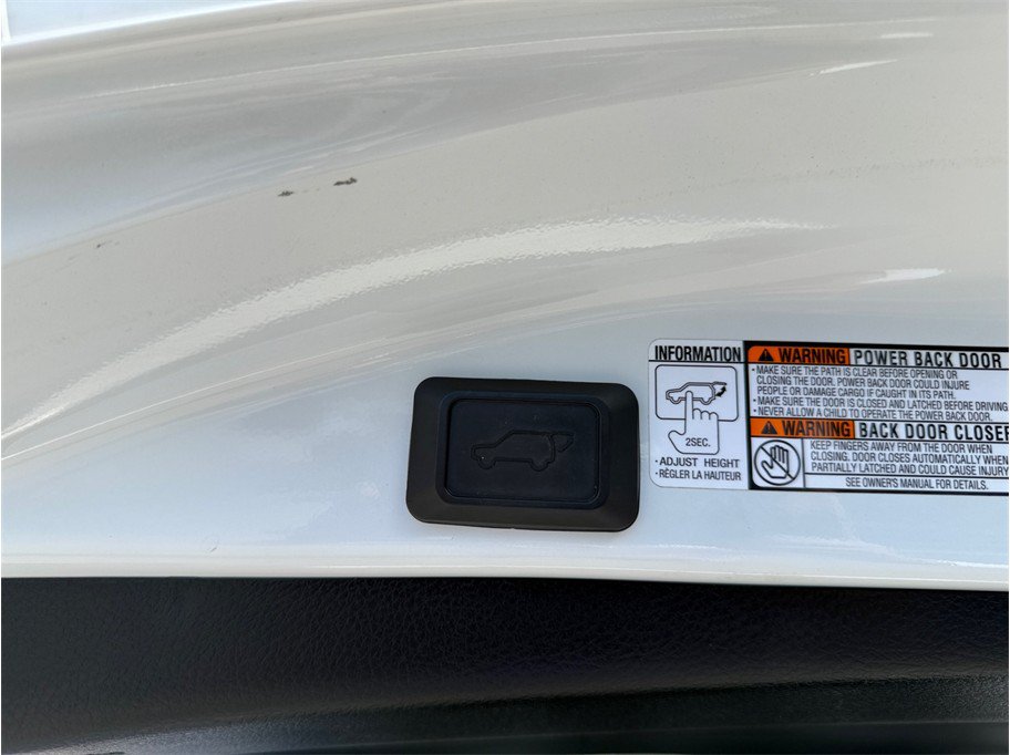 Used 2018 Toyota RAV4 XLE FWD image 42