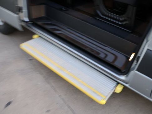 New 2025 Mercedes-Benz Sprinter 2500 image 41