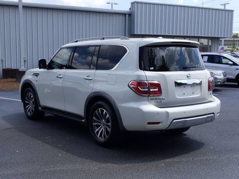 Used 2017 Nissan Armada SL w/ Technology Package AWD/4WD image 5
