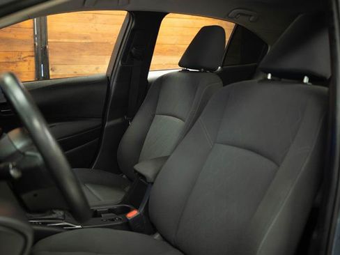 Used 2024 Toyota Corolla LE FWD image 10