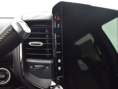New 2026 RAM 2500 Limited AWD/4WD image 30