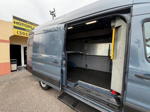 Used 2020 Ford Transit 250 148 High Roof Extended RWD image 8