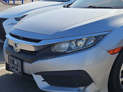 Used 2016 Honda Civic EX image 2
