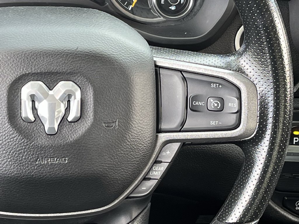 Used 2020 RAM 1500 HFE RWD image 14