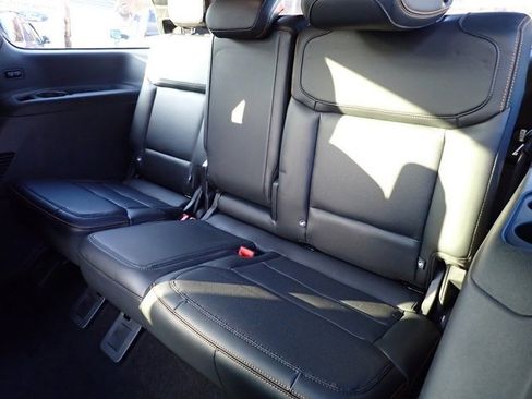 Used 2025 Ford Expedition Tremor image 20