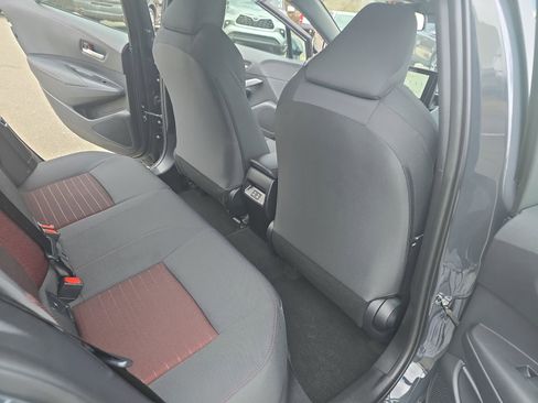 Used 2025 Toyota Corolla SE image 17