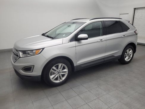 Used 2017 Ford Edge SEL FWD image 2