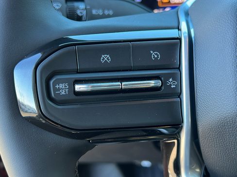 New 2026 Chevrolet Colorado ZR2 w/ Technology Package image 27