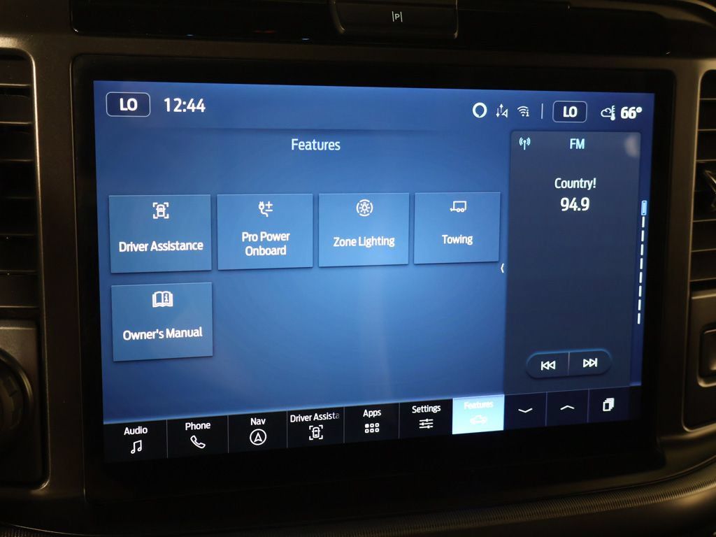 Used 2025 Ford F150 Lariat AWD/4WD image 53