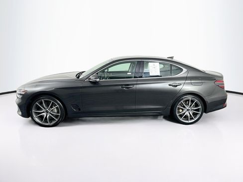 Used 2025 Genesis G70 2.5T RWD image 4