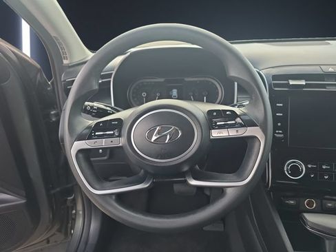 Used 2023 Hyundai Tucson SE AWD/4WD image 12