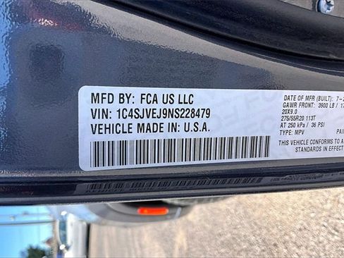 Used 2022 Jeep Grand Wagoneer Series I image 6