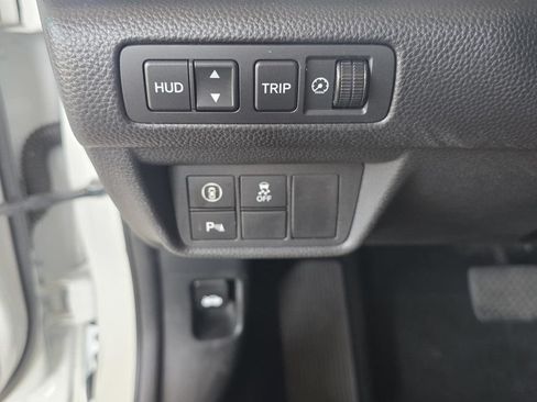 Used 2018 Honda Accord Touring image 27