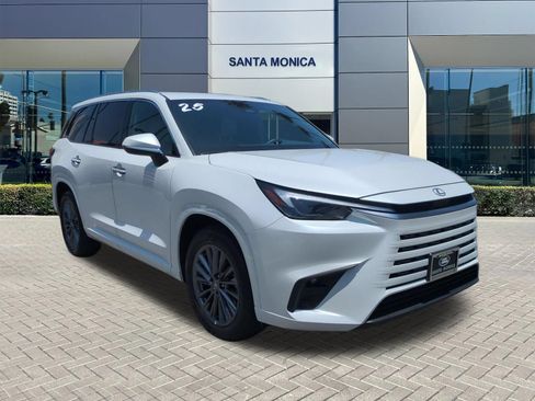 Used 2025 Lexus TX 350 FWD w/ Convenience Package image 7
