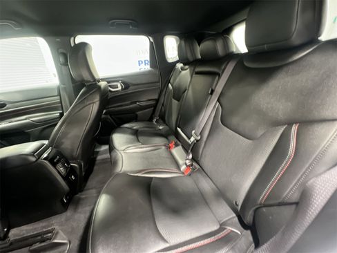 Used 2024 Jeep Compass Trailhawk image 21