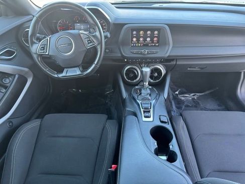 Used 2023 Chevrolet Camaro LT RWD image 9