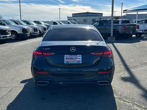 Used 2023 Mercedes-Benz C 300 Sedan image 4
