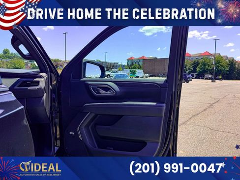 Used 2024 Chevrolet Suburban Z71 AWD/4WD image 11