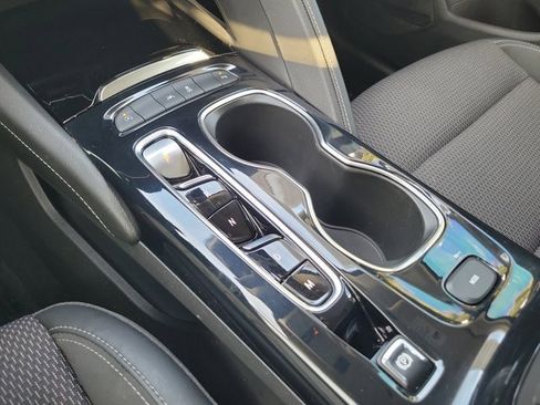 Used 2022 Buick Envision Preferred image 30