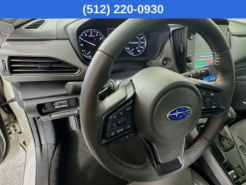 Used 2025 Subaru Crosstrek 2.5i Limited w/ Crosstrek Mirror Package AWD/4WD image 12