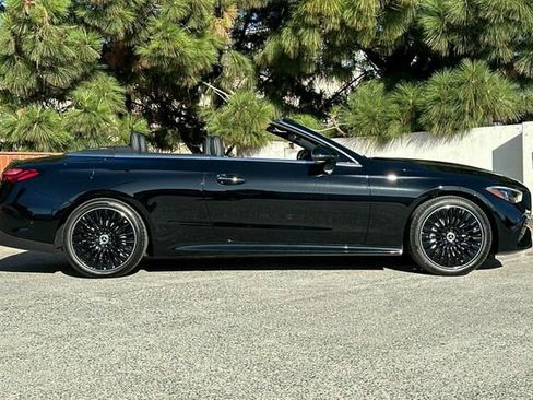 New 2025 Mercedes-Benz CLE 300 4MATIC Cabriolet image 3