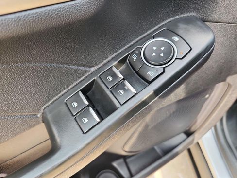 Used 2022 Ford Escape SE FWD image 23