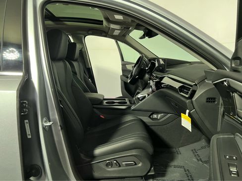 Used 2026 Acura MDX SH-AWD image 30