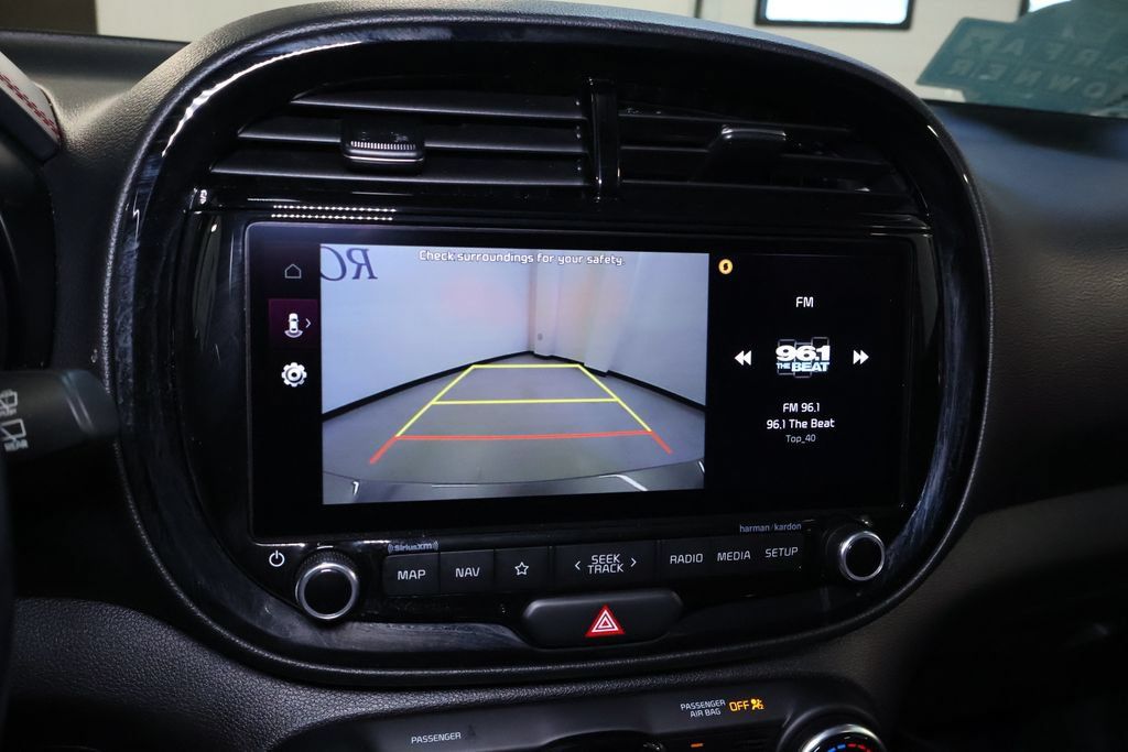 Used 2023 Kia Soul GT-Line w/ GT-Line Technology Package FWD image 29