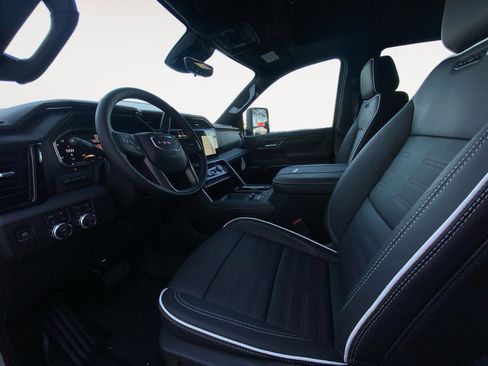 New 2026 GMC Sierra 2500 AT4X image 23