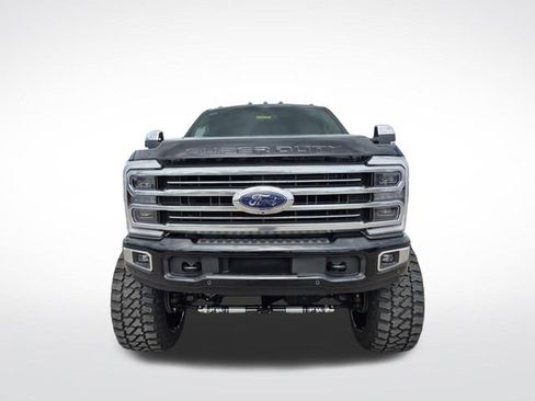 New 2026 Ford F250 Platinum w/ Platinum Plus Package AWD/4WD image 2