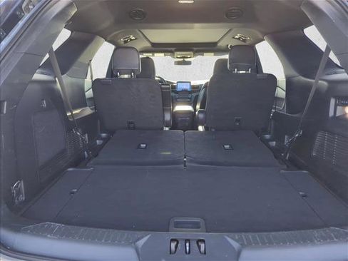 Used 2020 Ford Explorer Limited image 23